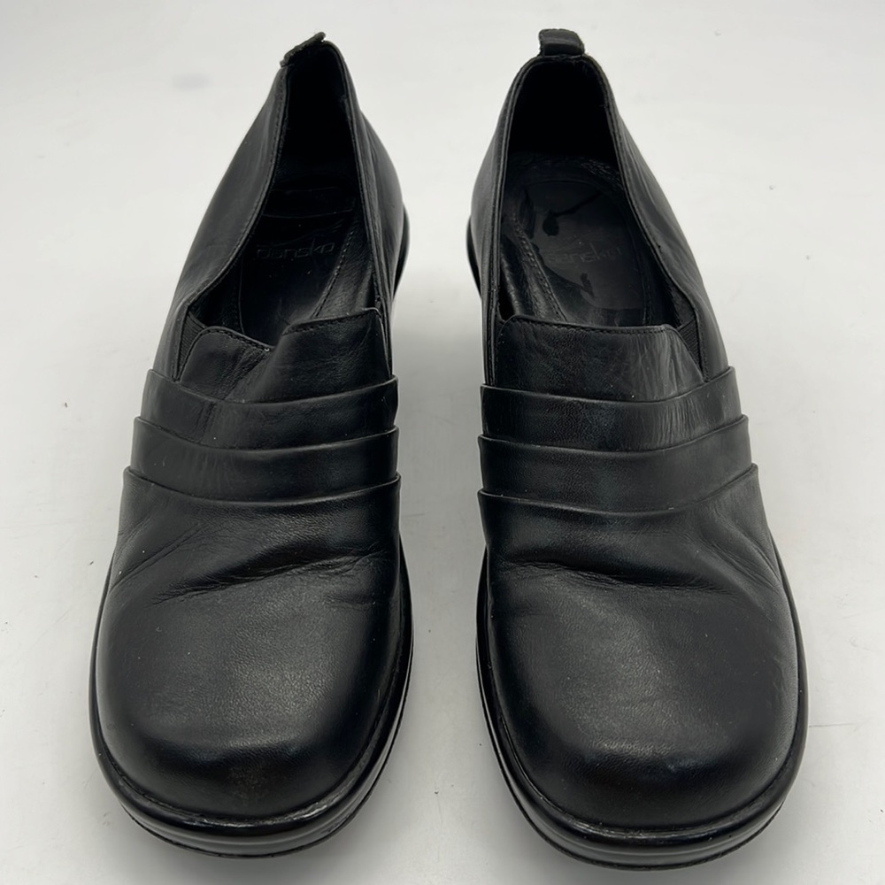Dansko Black Leather Shoes size EU 36